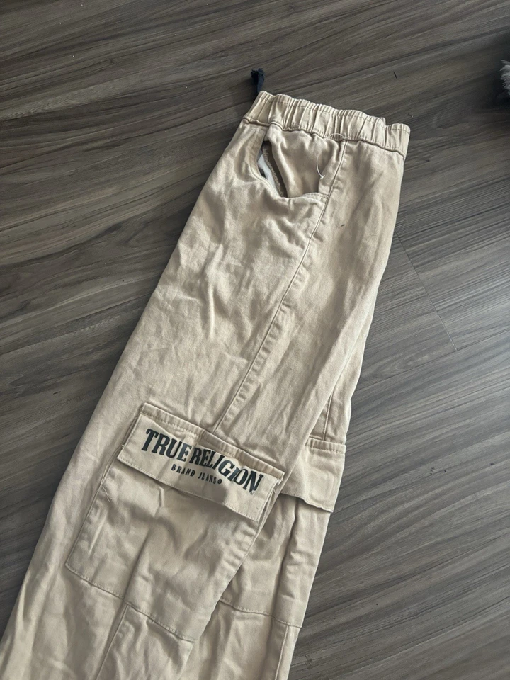 Calça jogger True Religion Cargo infantil tamanho M - Imagem 4 de 4