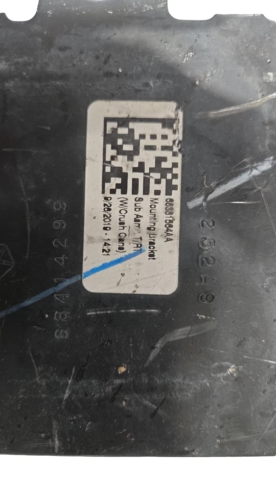 2019-2024 Dodge Ram 2500 3500 Front Right Bumper Bracket Kit OEM 68449583AB Foto 2 de 4