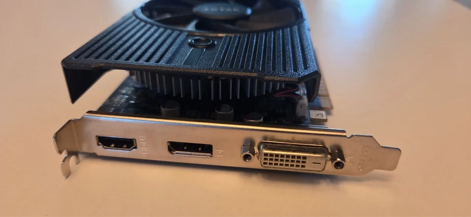 ZOTAC GeForce GTX 1050 Mini 2GB GDDR5 Video Card (ZT-P10500A-10L) - Image 2 of 2