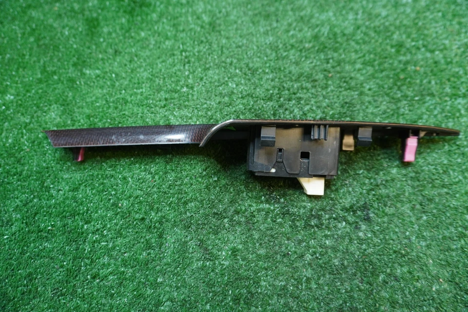 2009 2010 2011 2012 TOYOTA VENZA Window Switch OEM 74271-0T010 - Image 2 of 4