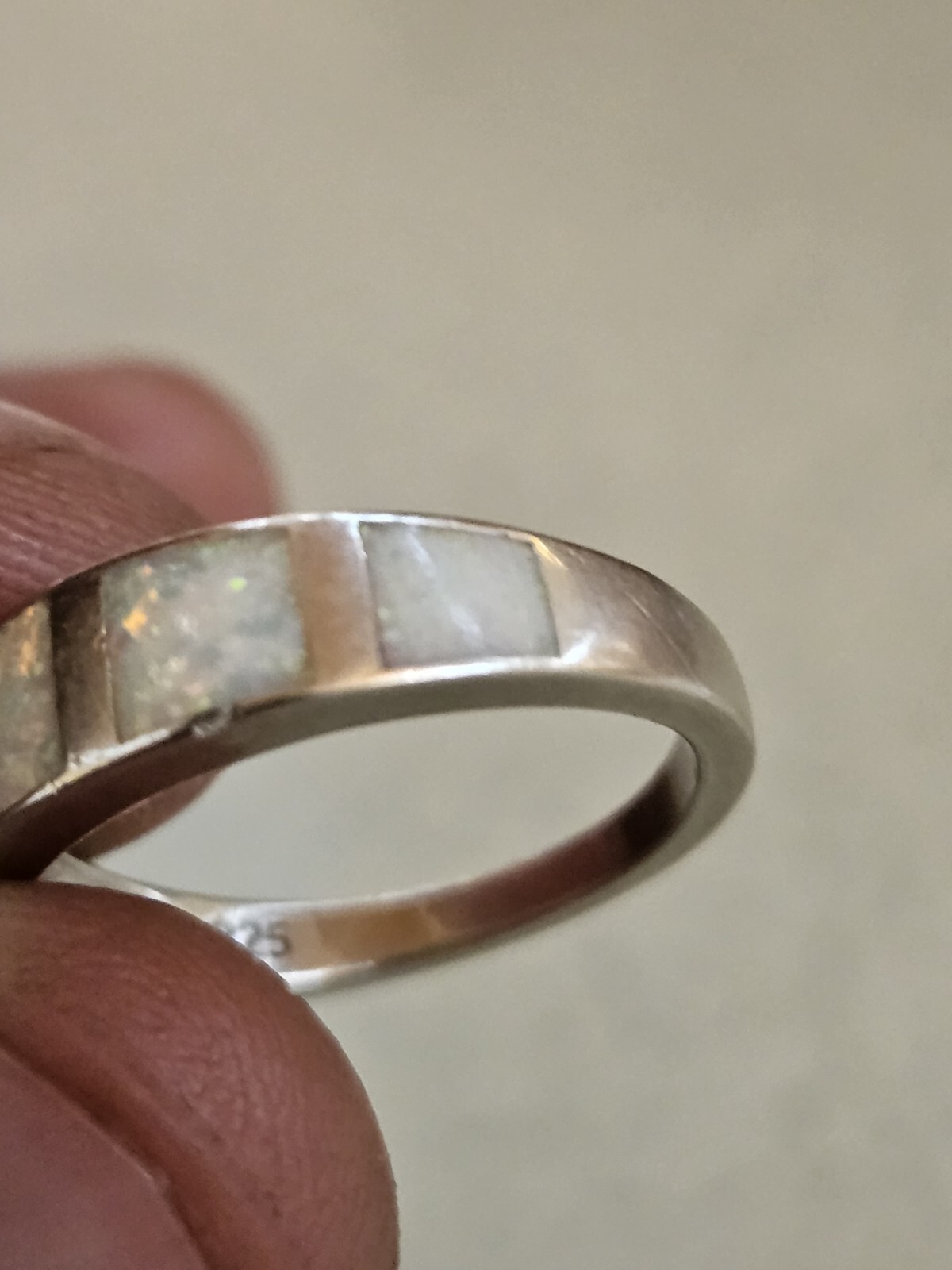 5 Beatiful Square Opals And Solid Bridge 925 Band… - image 3