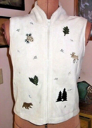 Кремовый ФЛИСОВЫЙ жилет CHRISTOPHER & BANKS с вышивкой ЛОСИ МЕДВЕДИ на молнии/размер S - Изображение 3 из 4