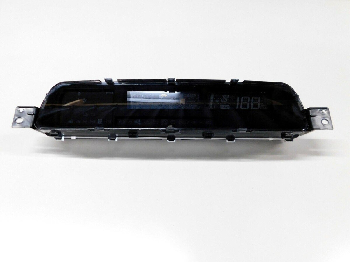 Toyota Aqua NHP10 Prius C Speedometer Instrument Cluster