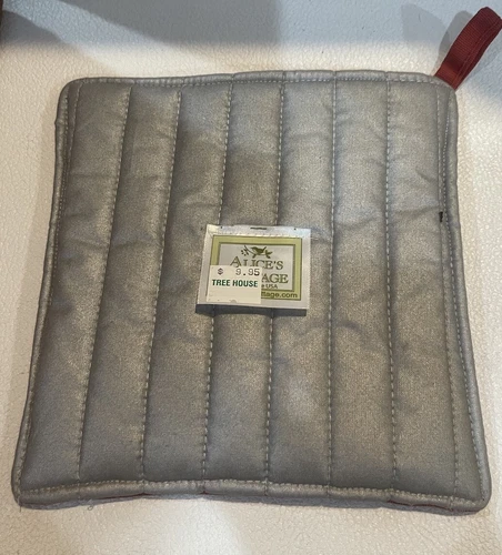 Alice's Cottage Potholder & Tote Bag