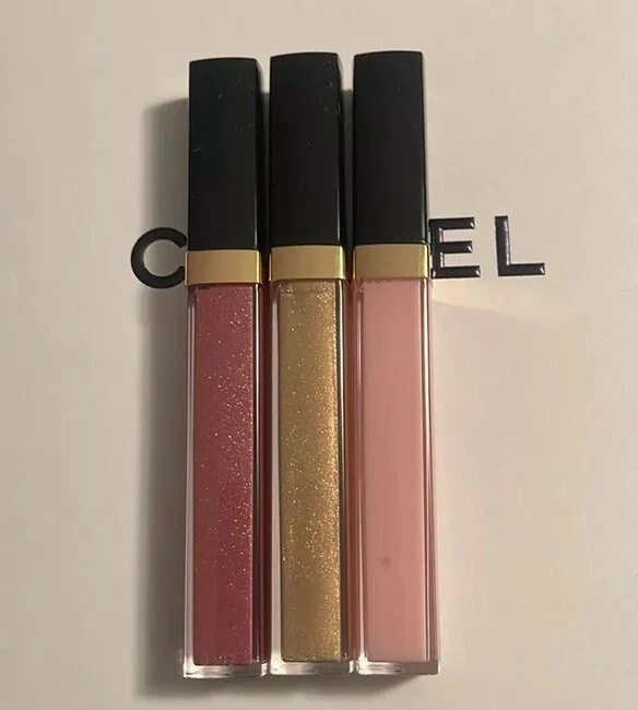 Chanel Holiday 2024 Lip Gloss Trio with Cosmetic Bag New - Image 4 of 4
