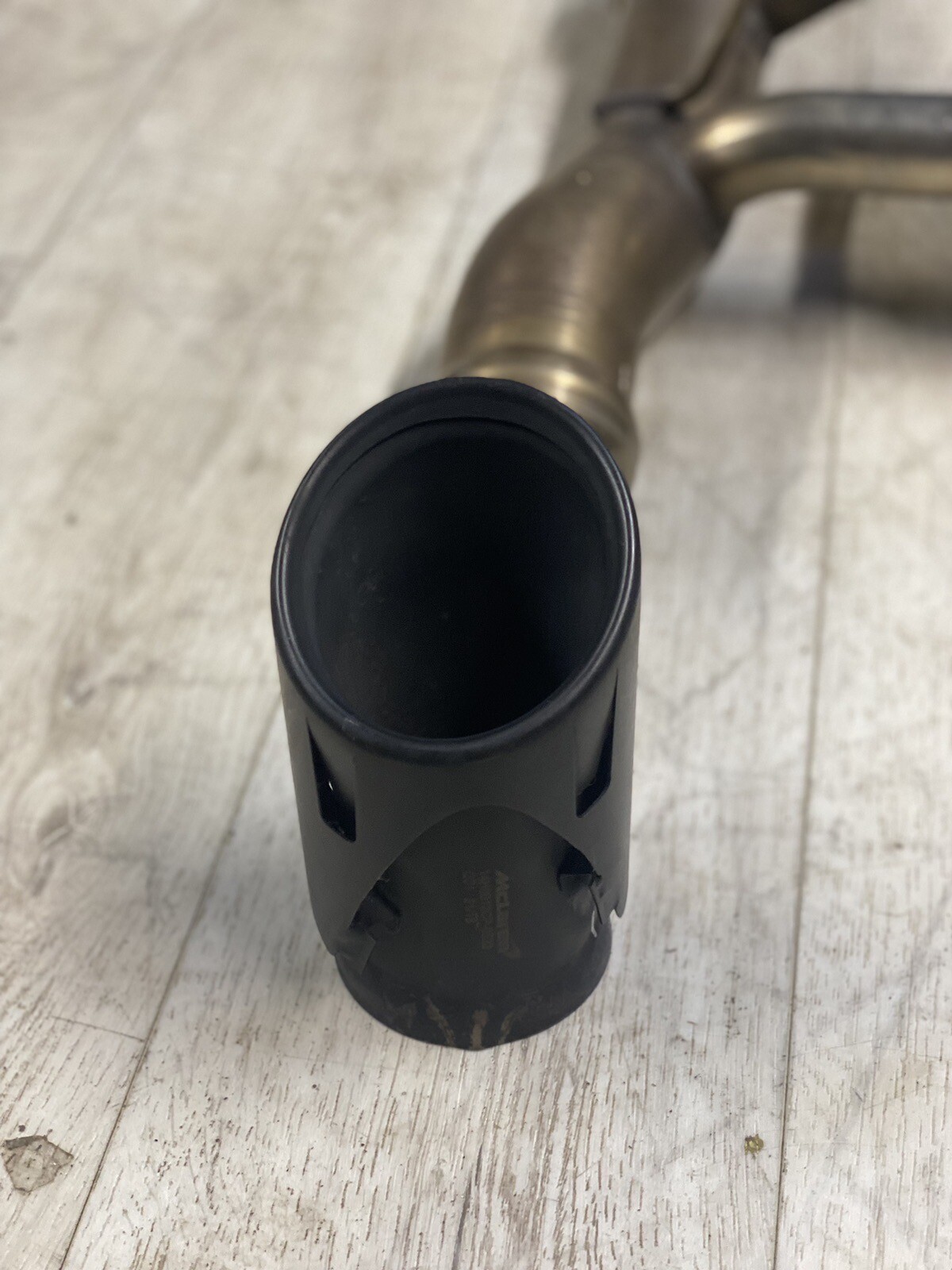 2018-2020 MCLAREN 720S EXHAUST MUFFLER W/ TIPS OEM
