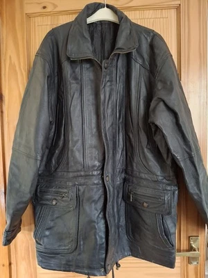 Men's 'vintage' style Leather Coat - Image 1 of 4