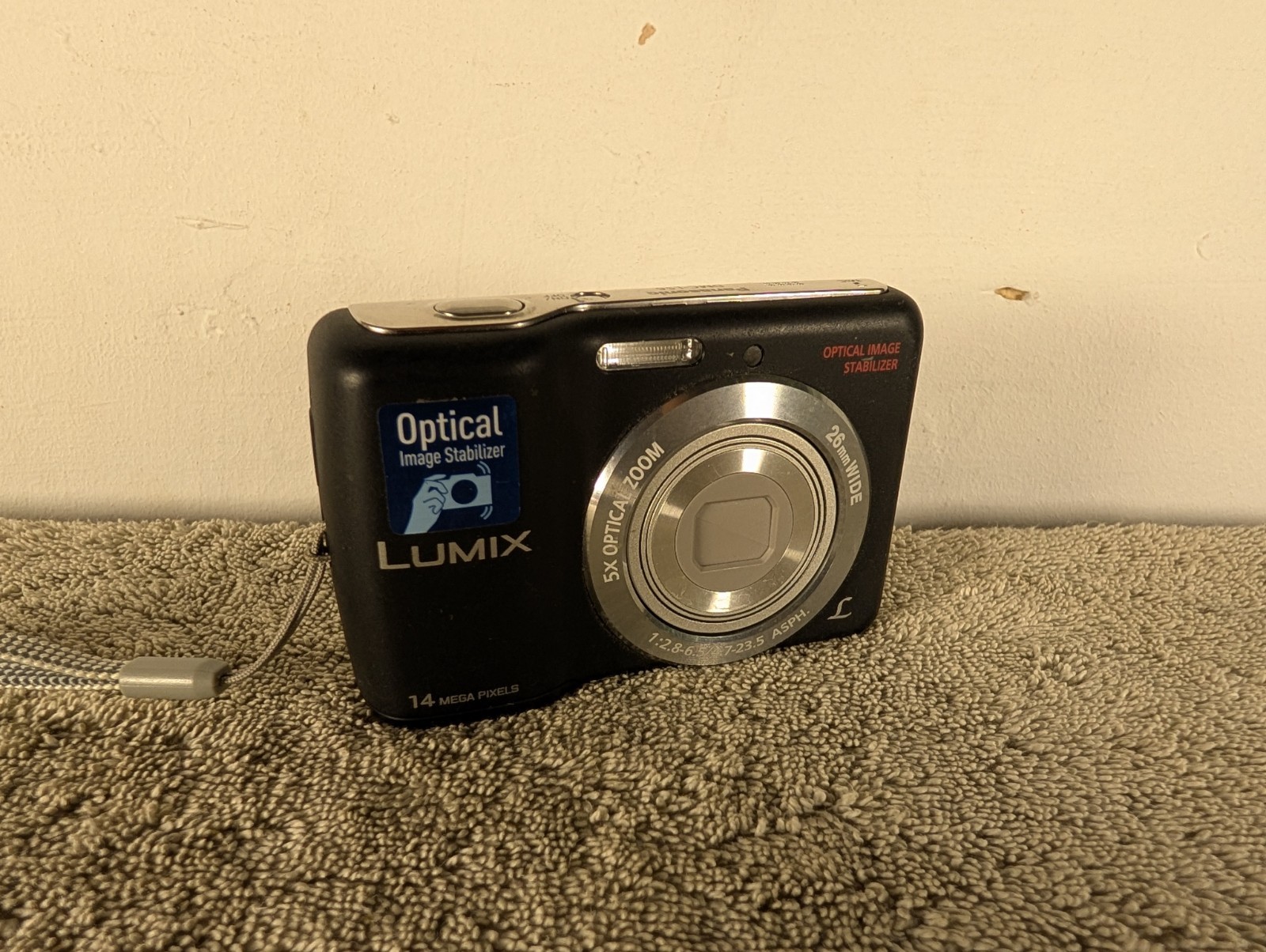 Panasonic Lumix DMC-LS6 Digital Camera 14MP Tested