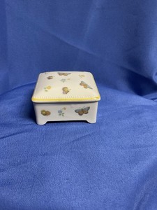 Butterfly Trinket Box, 3 1/2” square, similar to Lenox Butterfly Meadow