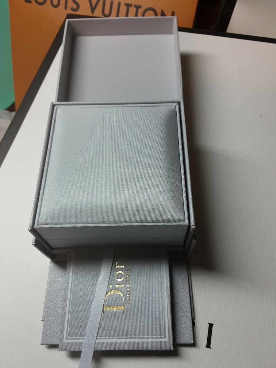 Christian Dior カフスボタンとブレスレットセット Christian Dior カフスボタンとブレスレットセット Christian
