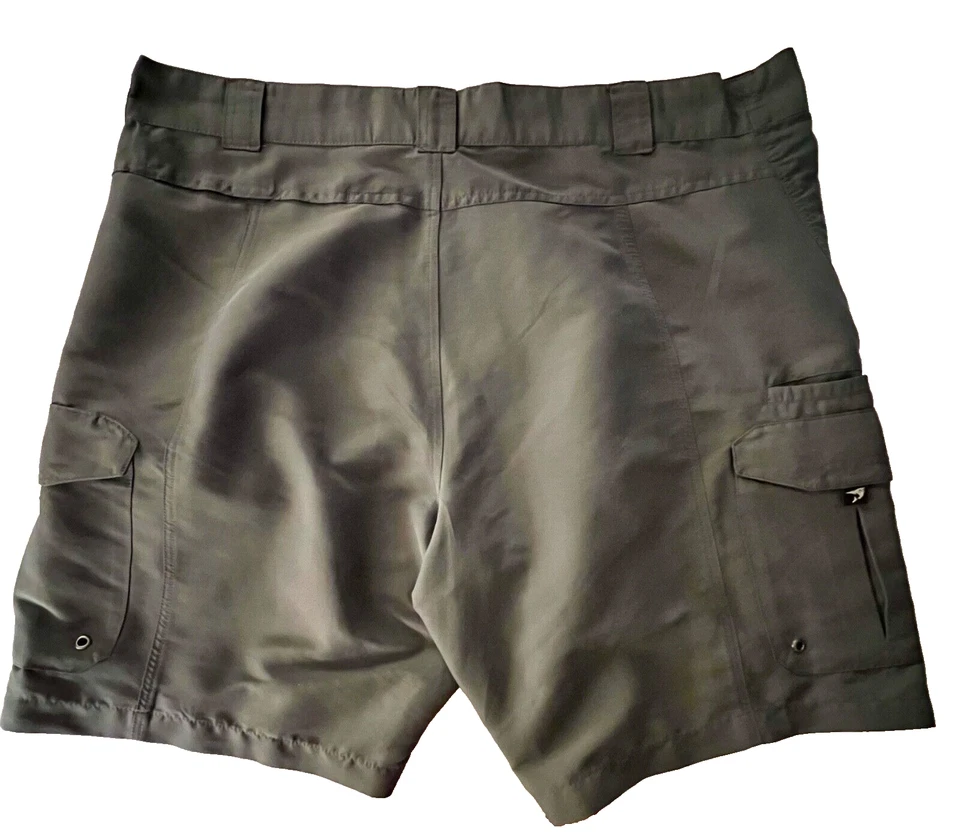 Bimini Bay Outfitters Ldt. Pantalones cortos cargo informales al aire libre de nailon gris talla 42 para hombre Foto 2 de 4