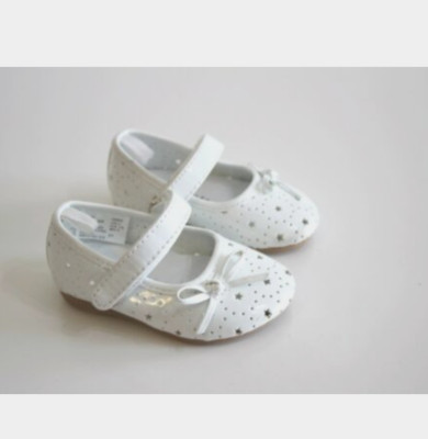 George Vintage Baby Girl's White Dress Shoes Size 2