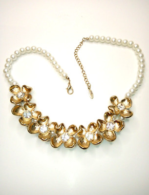 Natasha Gold Tone Rhinestone Center Flowers Faux Pearl Necklace