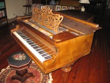 ANTIQUE COLLARD COLLARD BABY GRAND PIANO - ROSEWOOD - PRICED TO SELL: 1,000