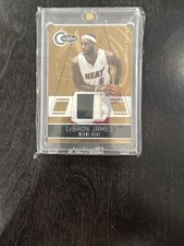 2010-11 Totally Certified - LeBron James #45 Totally Blue Materials /99 (MEM)