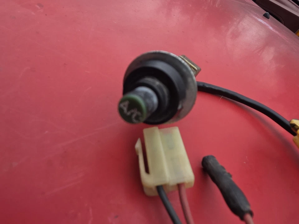 1983-1988 DODGE RAM D50 PICKUP OEM A/C DASH SWITCH USED - Image 2 of 3