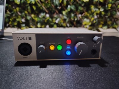 Universal Audio Volt 1 USB Audio Interface   Tested   Clean   Includes Cable