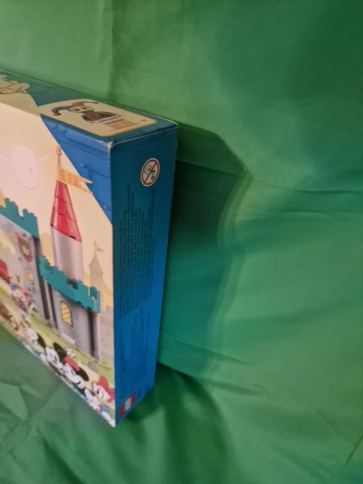 Lego 10780 Disney Mickey Castle Defenders Donald Daisy Mickey and Friends Toy - Image 4 of 4