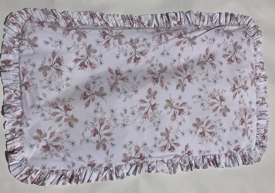 Travesseiro com babados chique gasto floral azul rosa 1 farsa 34 x 19 pol - Imagem 4 de 4