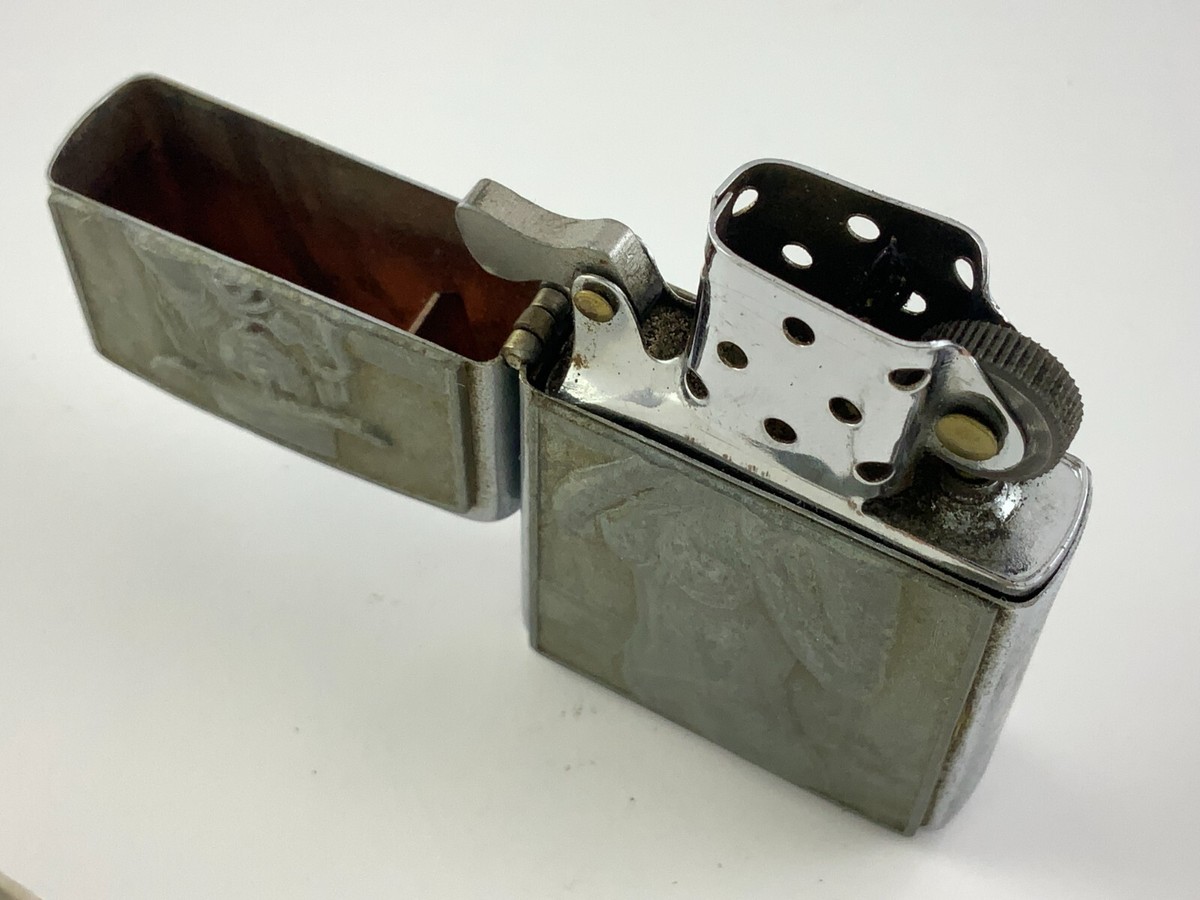 Vintage Lighter Wenzhou Star Smoking 33L484 XIII Forever
