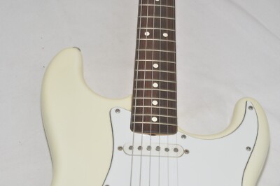 ギター 1984 Yamaha ST500R - Faded White 1984 Yamaha ST500R - Faded White - メルカリ