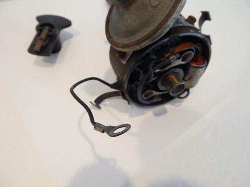 Mopar 1966 - 1967 Distributor 273-4 Hi-Po 2642242 - Picture 7 of 13