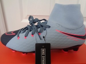 nike hypervenom 42