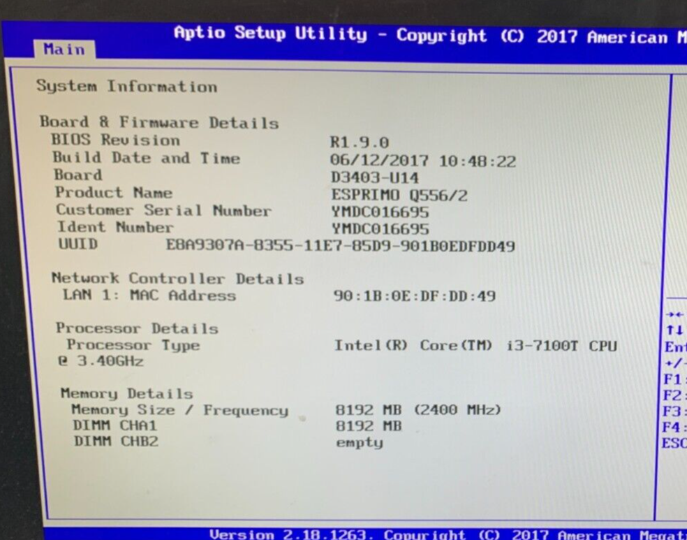 Fujitsu Esprimo Q556/2 Mini PC - i3-7100T @ 3.4GHz - 8GB RAM Fujitsu Esprimo Q556/2 Mini PC - i3-7100T @ 3.4GHz - 8GB RAM