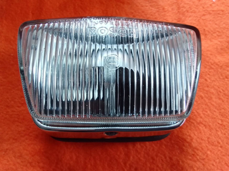 梅赛德斯奔驰 w110 190c 190dc 博世雾灯 — 第 3/4 张图片