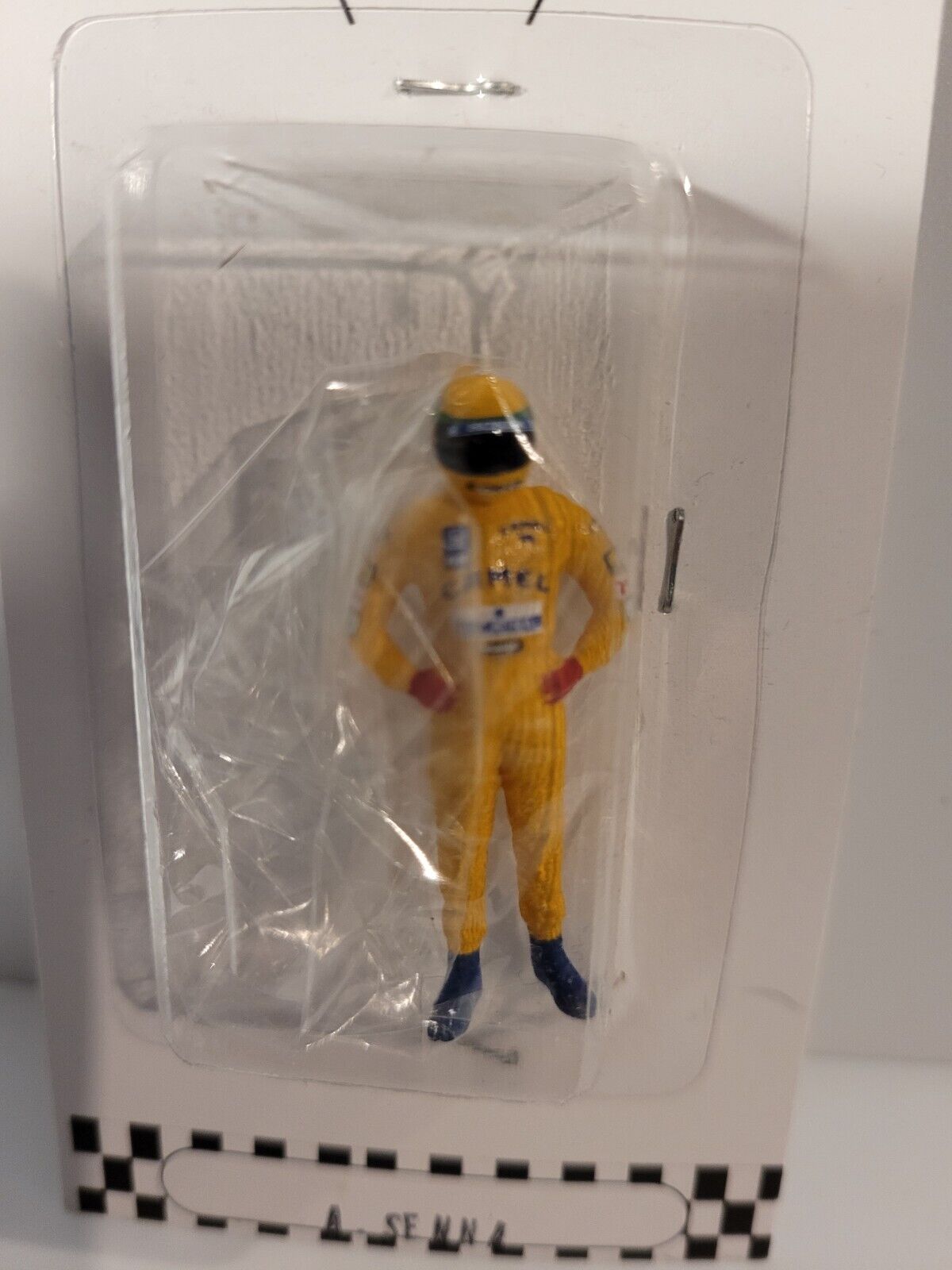 Foto 1 di 3