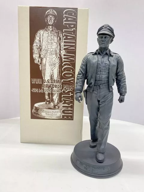 TOYS McCOY Steve McQueen 1/6 Captain McCoy Statue Type a-2 Flight Jacket