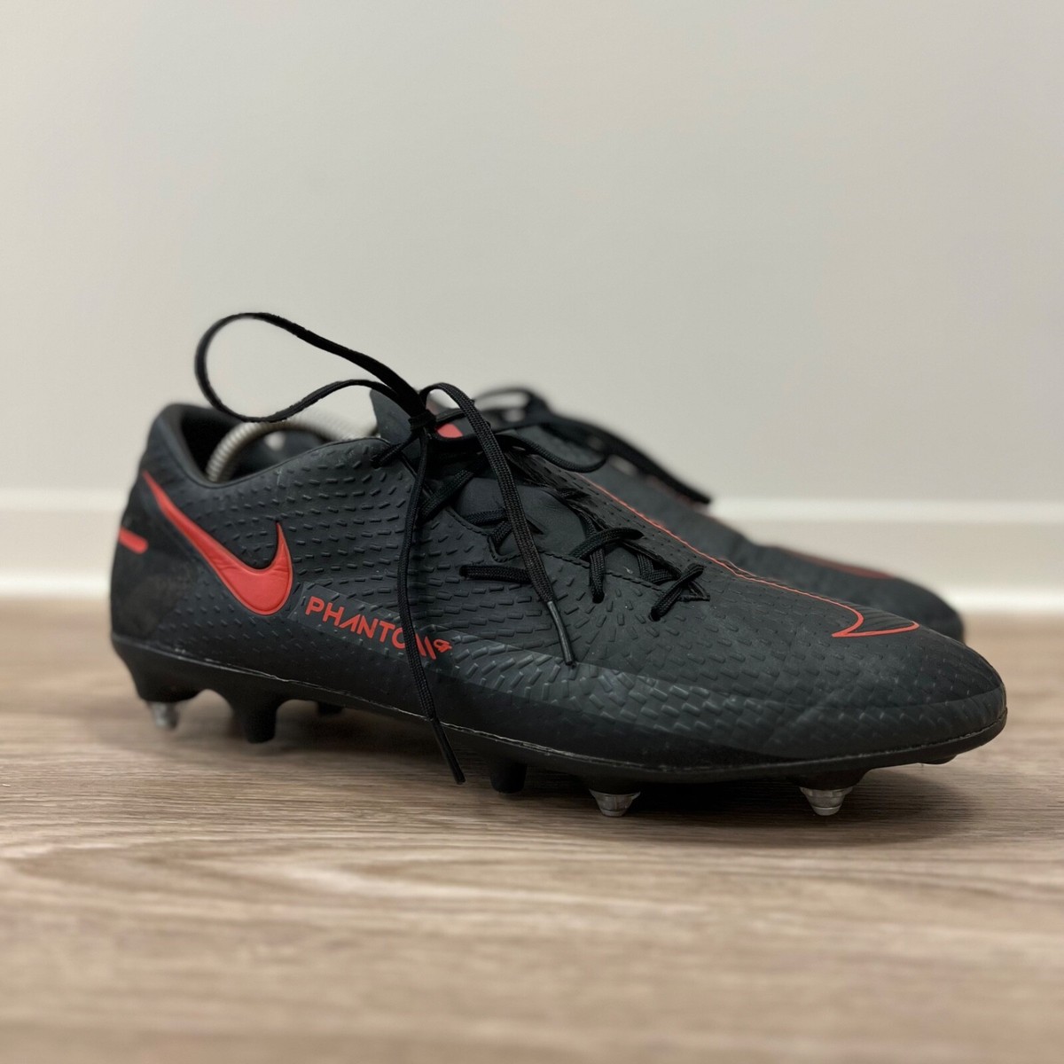 nike hybrid football boots