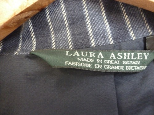 Laura Ashley Navy Blue Stripe Linen Blazer Jacket UK 12 Excellent Condition - Picture 2 of 10