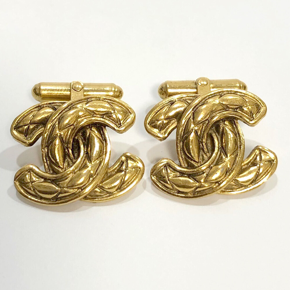 ◆煌めくゴールドCC◆シャネル Cuff CHANEL CC Logos Quilted Vintage Cufflinks Cuff Links Gold