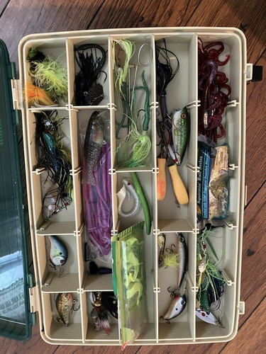 Dual Compartment Plano Tackle Box With Contents - Picture 2 of 9