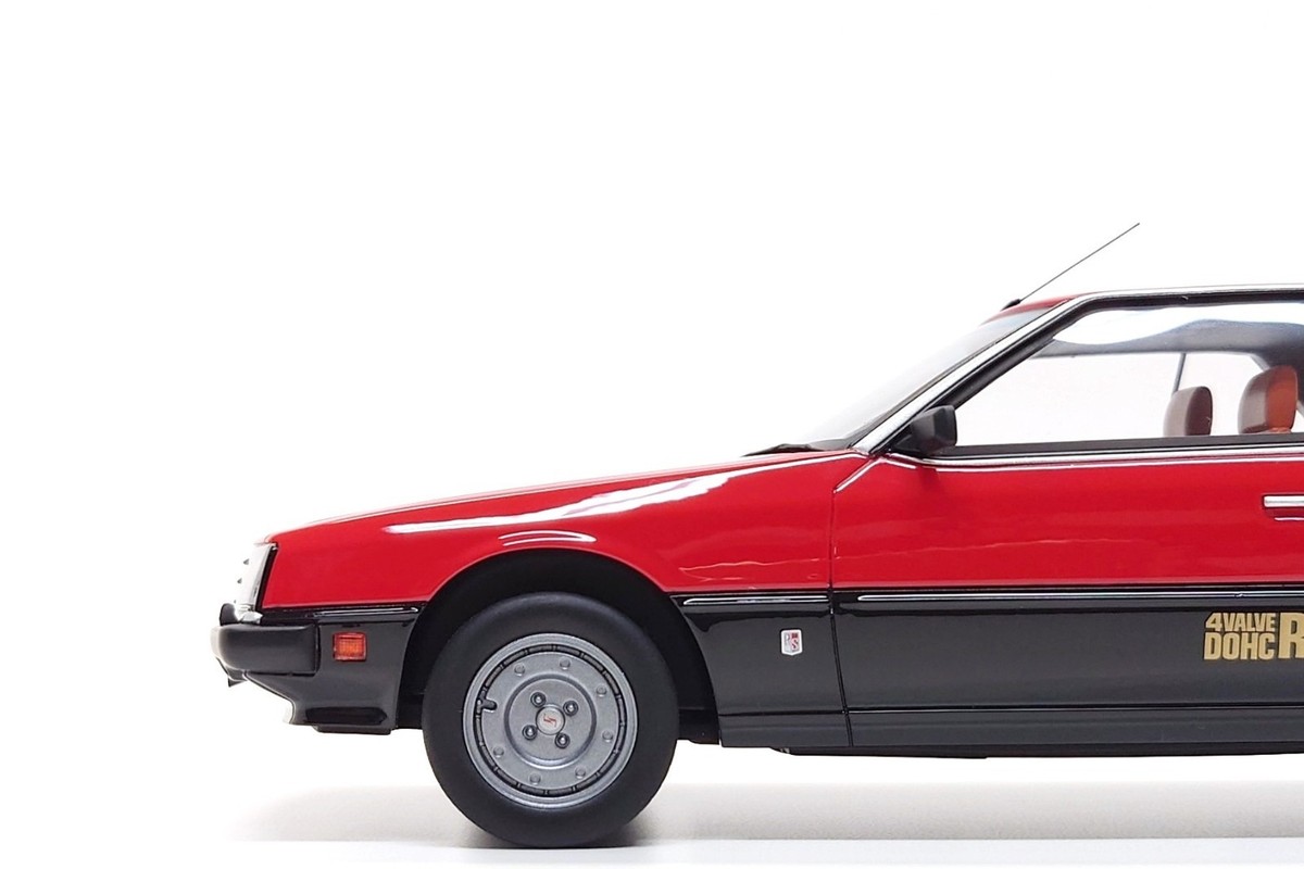 samurai 1/18 日産 スカイライン 2000 ターボ RS レッド 京商 ミニカー | 京商 サムライ 1/18 日産 スカイライン 2000