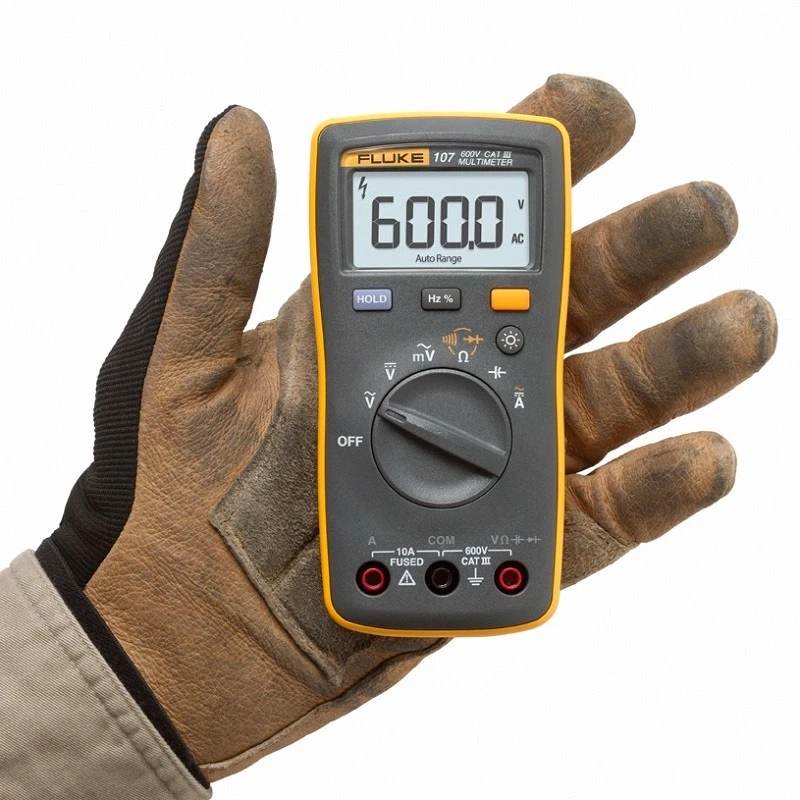 FLUKE Digital Multimeter 107 with Free Personalised Calibration Cert - Image 3 of 3