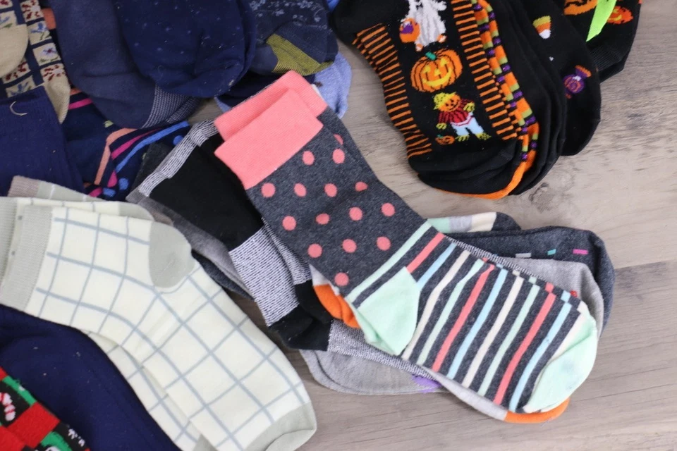 老式女式 6-8 码假日日常袜子万圣节圣诞套装 — 第 4/4 张图片