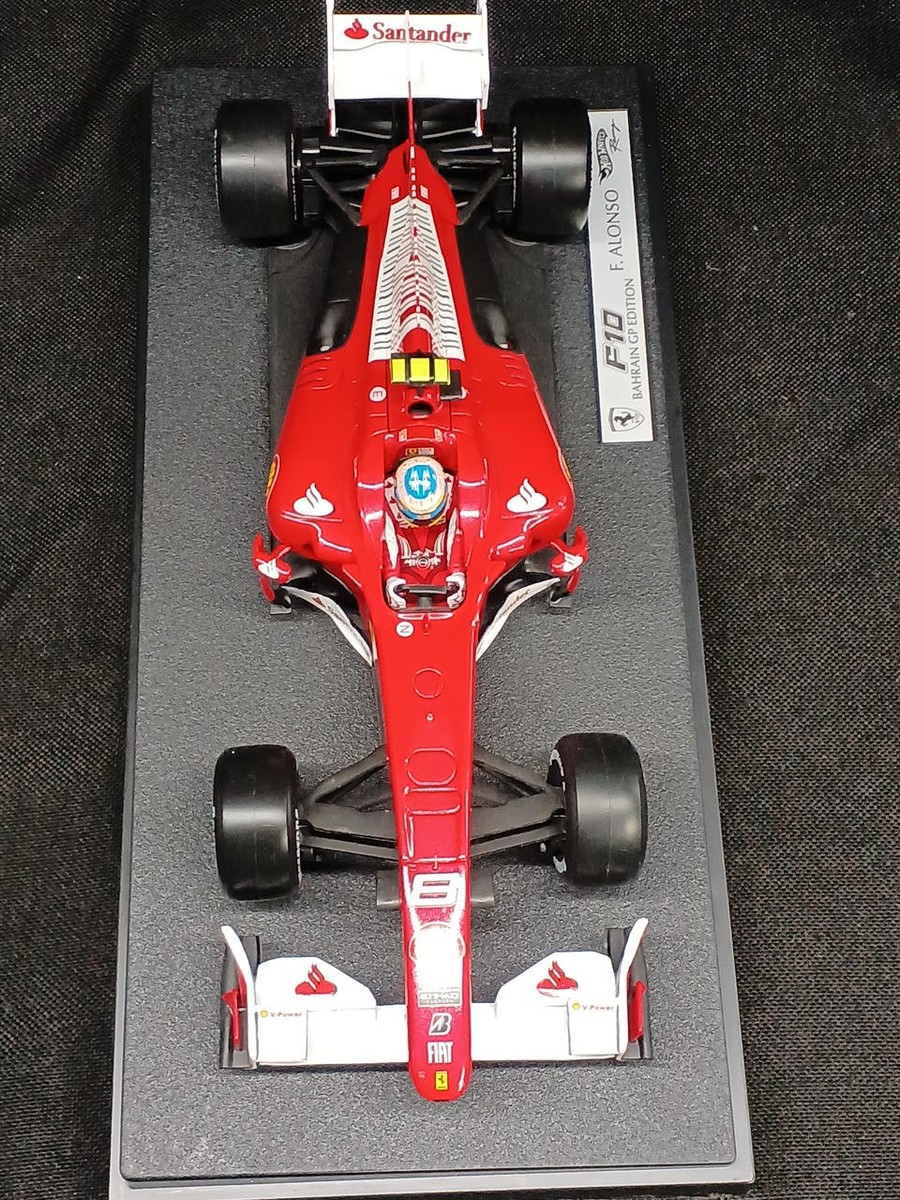 HOT WHEELS 1/18 Scale ferrari 10 BAhrain GP Edition F