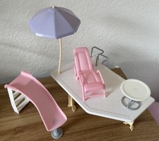 Barbie Happy Family Pool Party Möbel Furniture