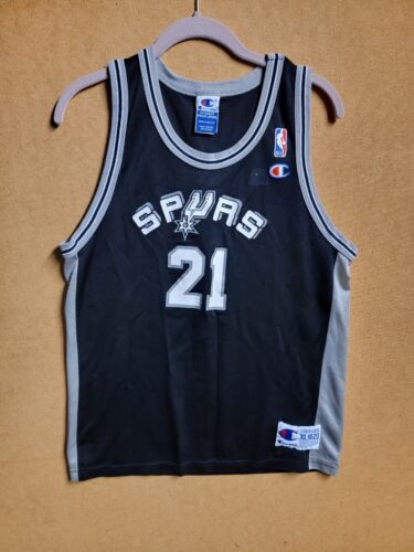 VTG 90’s Champion NBA San Antonio Spurs Tim Duncan #21  Jersey Youth XL 18-20 - Picture 1 of 4