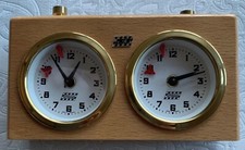 Schachuhr APF Rolland Modell 4039 Mechanisch Buchenholz Made in Germany Vintage