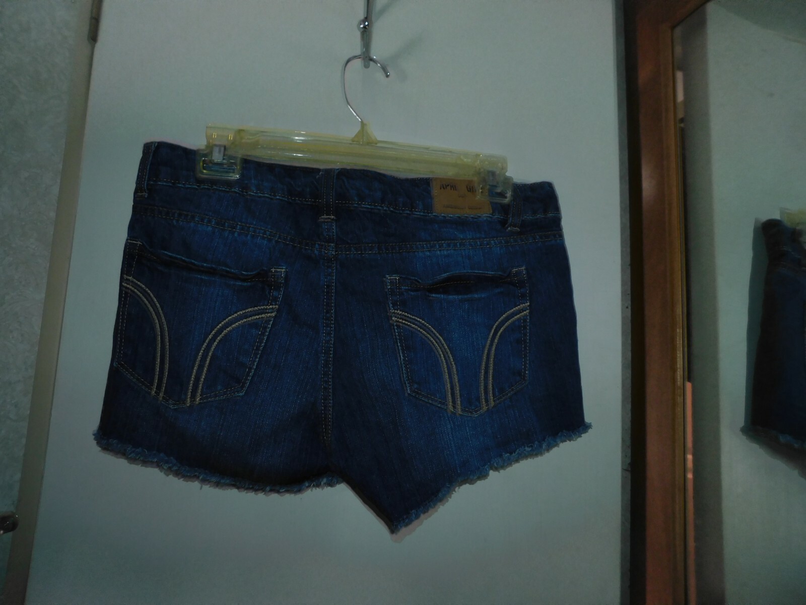 Picture 2 of 2