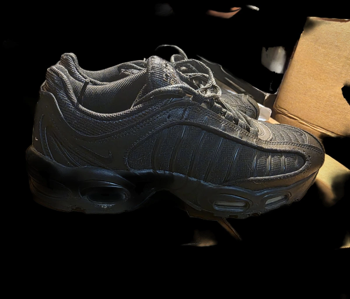 Preços baixos em Nike Air Max Tailwind 4 Triple Black | eBay