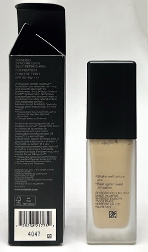 Shiseido Synchro Skin Foundation Self-Refreshing 30ml Pine 320 New In Box - Picture 2 of 2