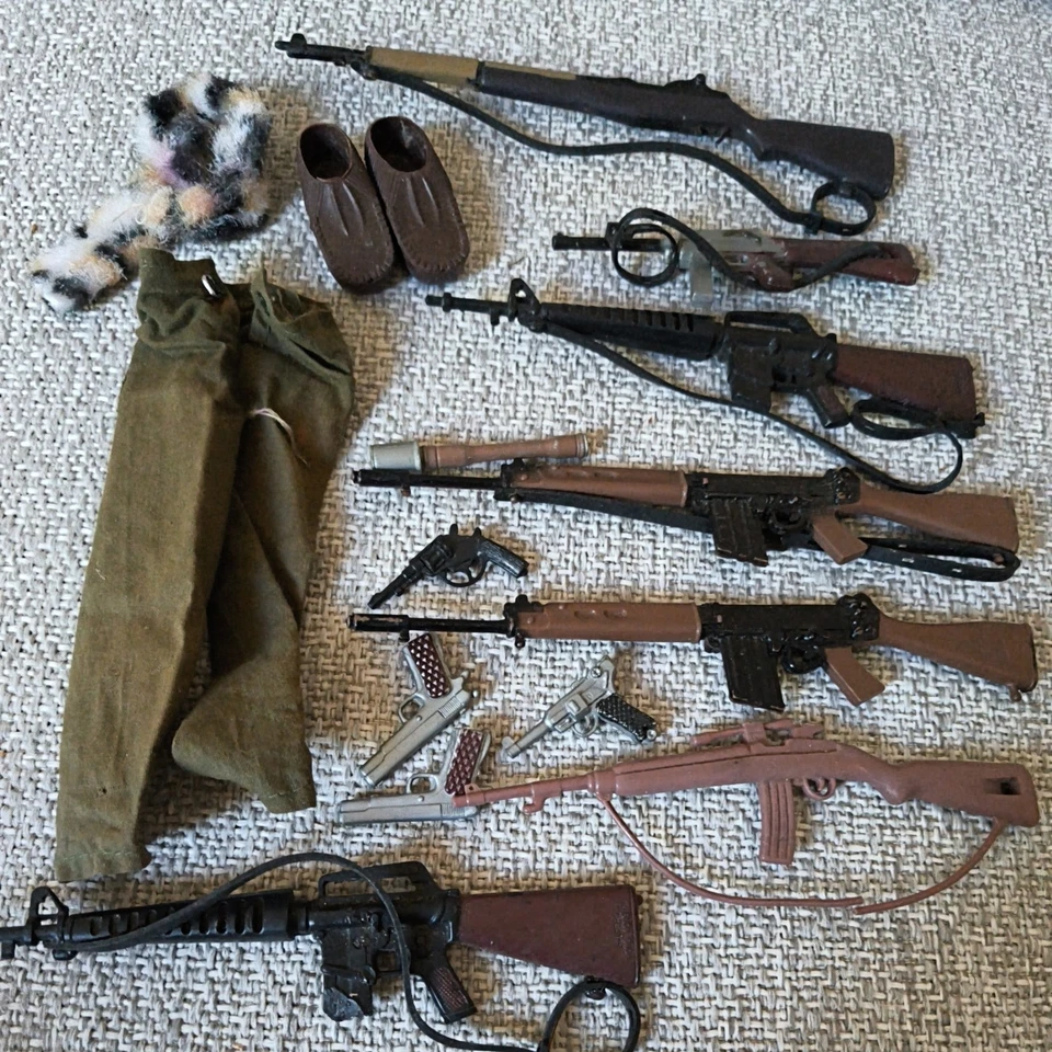  lot Action Joe armes accessoires mocassin  - Photo 1/4