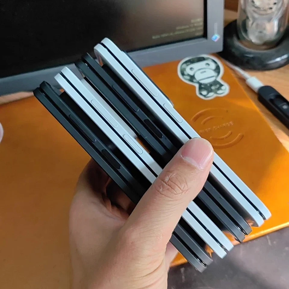 Microsoft Surface Duo 2 - 128/256GB  Unlocked tested good - Image 4 of 4