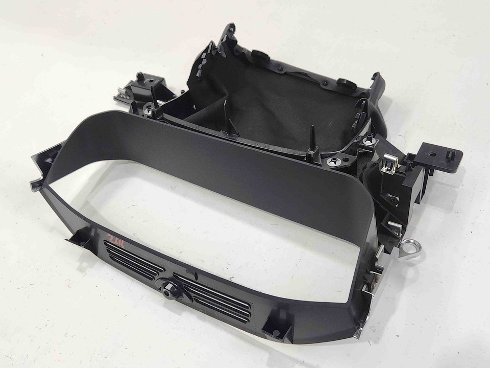 2019 RANGE ROVER AUTOBIOGRAPHY STEERING COLUMN CLUSTER BEZEL BOOT TRIM ...