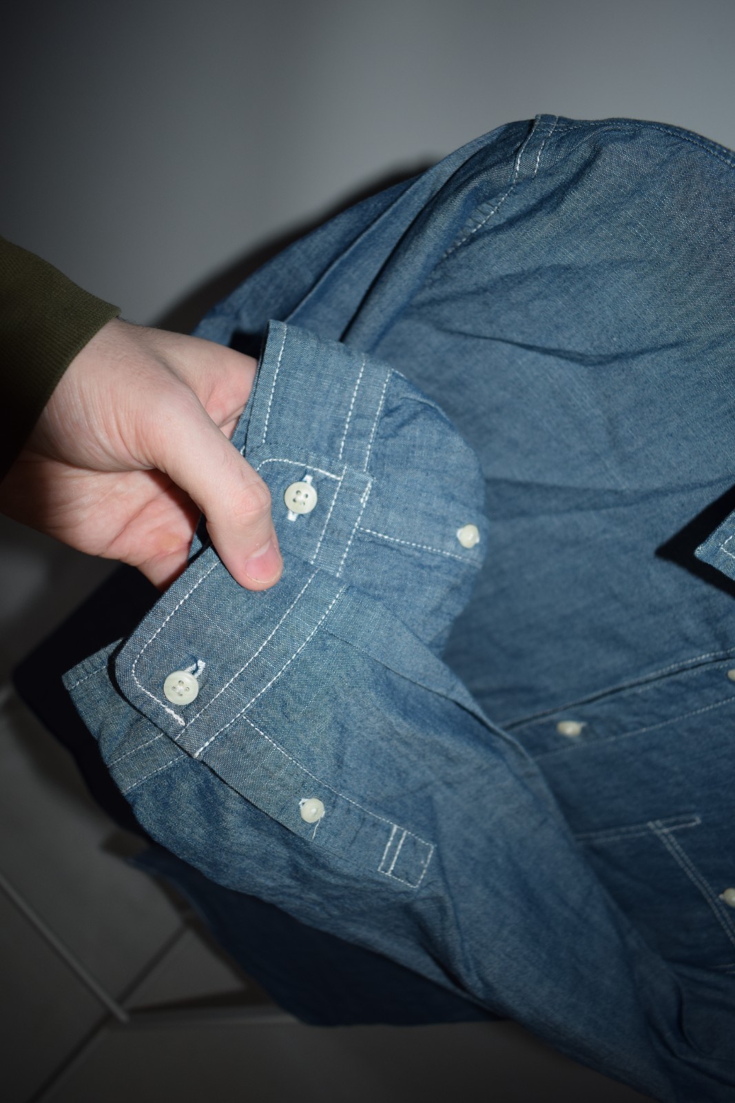 Edwin Simple Chambray Denim Button Front Long Sle… - image 6