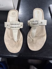Anne Klein iFlex sandals textured strap and silver-tone hardware accent Size 7